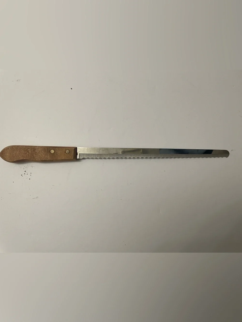 Ekco Stainless USA Serrated Knife Wood Handle Bread / Ham 9